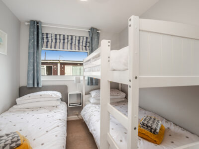 5 Norton Park bedroom area